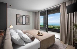 4 slaapkamers, reisbedje, gratis wifi, beddengoed