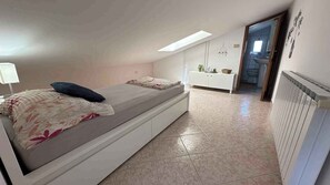 3 camere, culla da viaggio, accesso a Internet