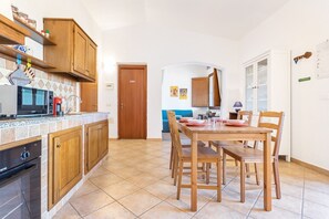 Dining - La Casa Azzurra with shared Pool (Tertenia)