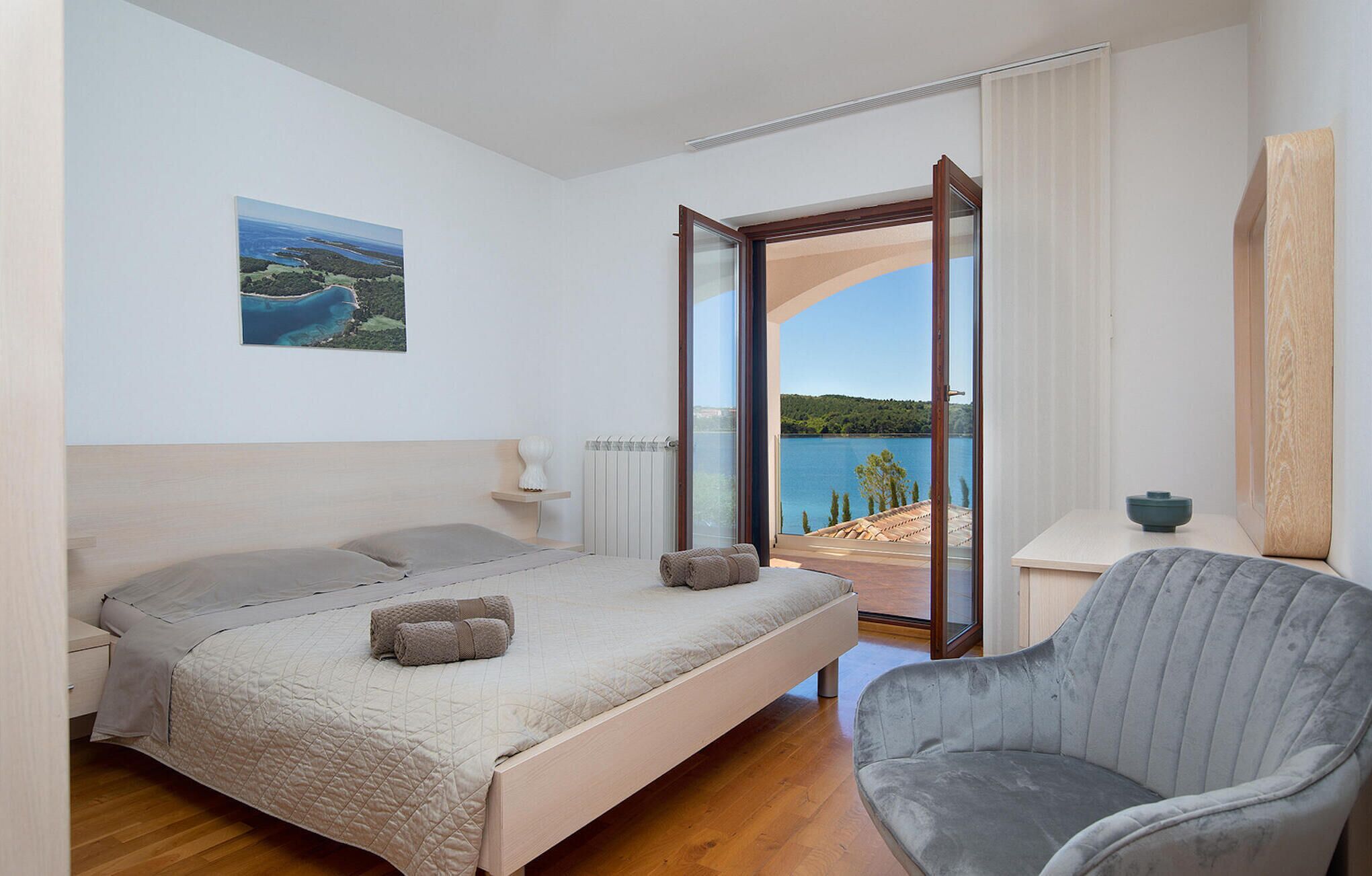 6 camere, culla da viaggio, Wi-Fi gratuito, lenzuola