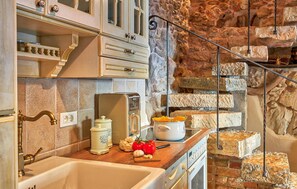 Refrigerador, microondas, horno y lavavajillas 