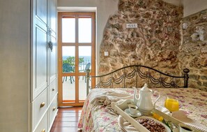 3 chambres, Wi-Fi gratuit, draps fournis