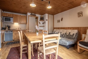 Dining - LA Cascade - Saint Pancrace (SAINT PANCRACE)