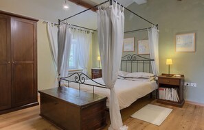 3 soverom, reiseseng for barn, wi-fi (inkludert) og sengetøy