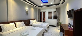 SoursdeiSawadeeBoutique