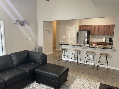 2 bedroom pet friendly madison townhouse