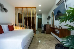 Individually decorated, individually furnished, desk, iron/ironing board - Stylish Studios Pool Near Beach (Playa del Carmen)