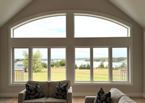 Interior - Beautiful cottage overlooking the Sou'West River in Clinton, PE - 3 bed, 2 bath (Clinton)