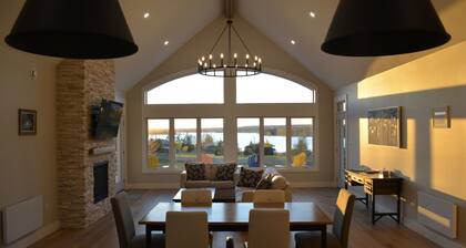Modern PEI Cottage with Stunning River Views - Near Cavendish
