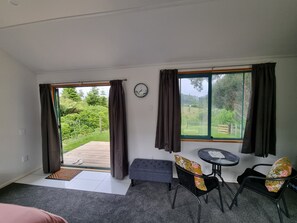 1 dormitori, planxa i posts de planxar, wifi gratuïta i roba de llit 