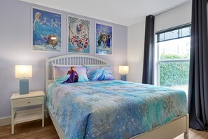 5 chambres, fer et planche à repasser, lit parapluie, Wi-Fi gratuit