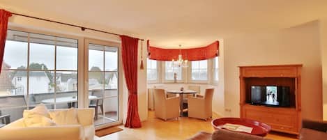 TV, DVD player, stereo