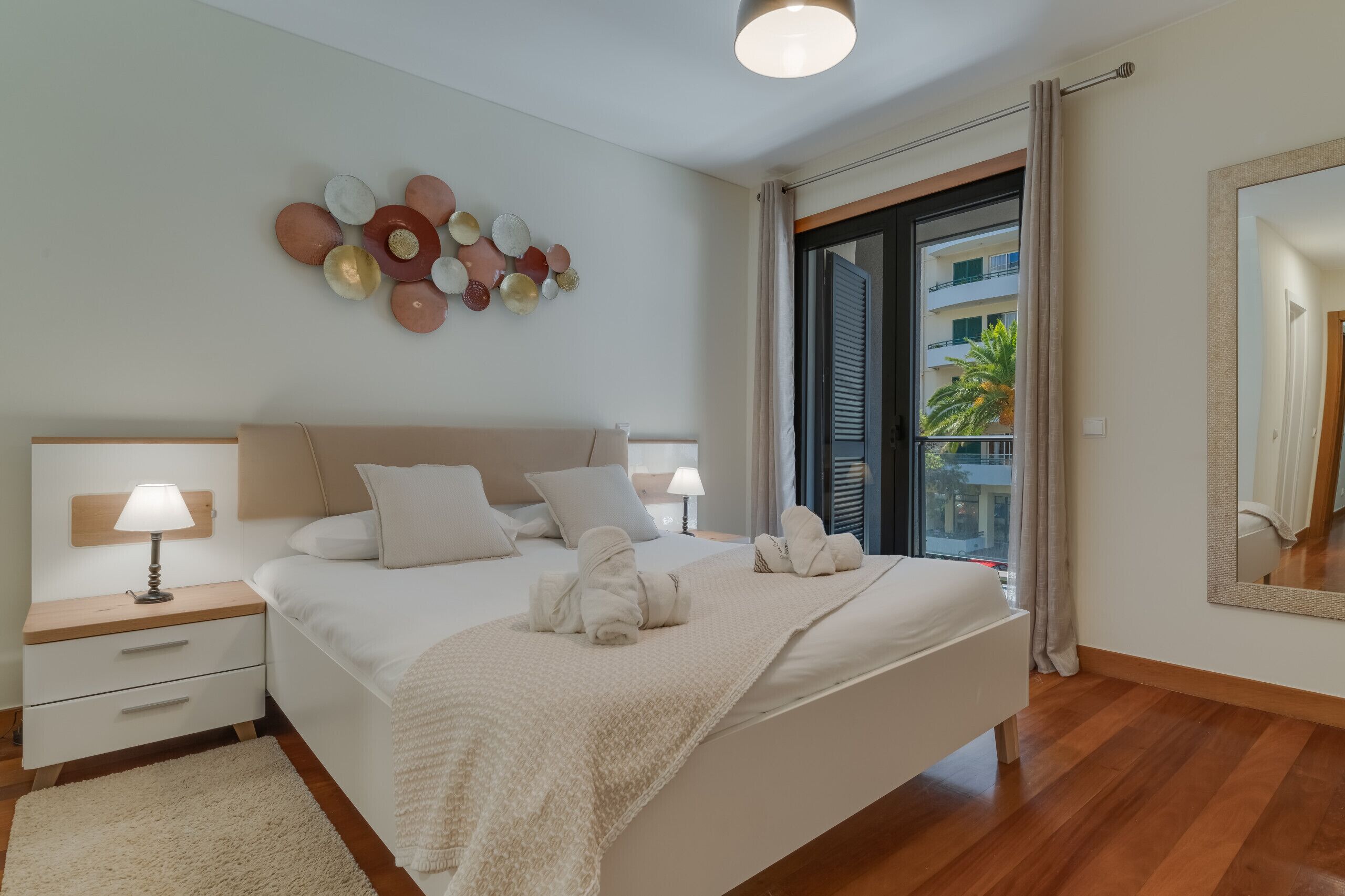 3 bedrooms, iron/ironing board, free WiFi, bed sheets