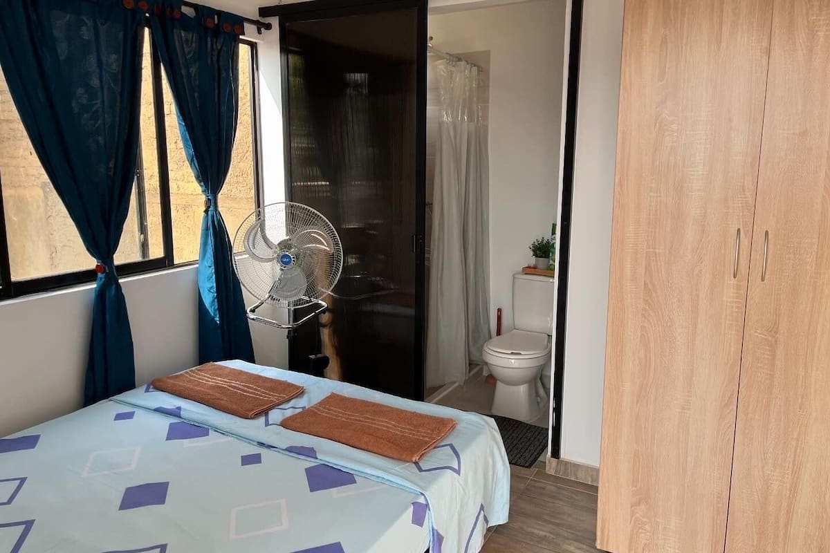 Panoramic Double Room | Dihias secara berasingan, dilengkapkan perabot secara berasingan