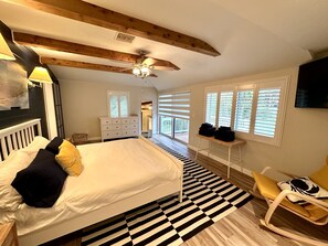 3 bedrooms, iron/ironing board, WiFi, bed sheets - Cozy Cottage on Sanibel Island! (Sanibel)