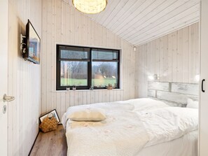3 bedrooms, WiFi