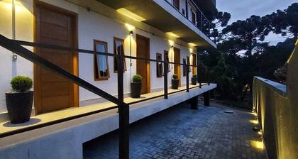 Studio Wellington. Tão Moderno, tão Original na Serra - Permita-se! Monte Verde