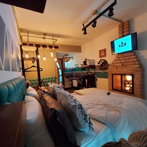 7 habitaciones, wifi y ropa de cama 