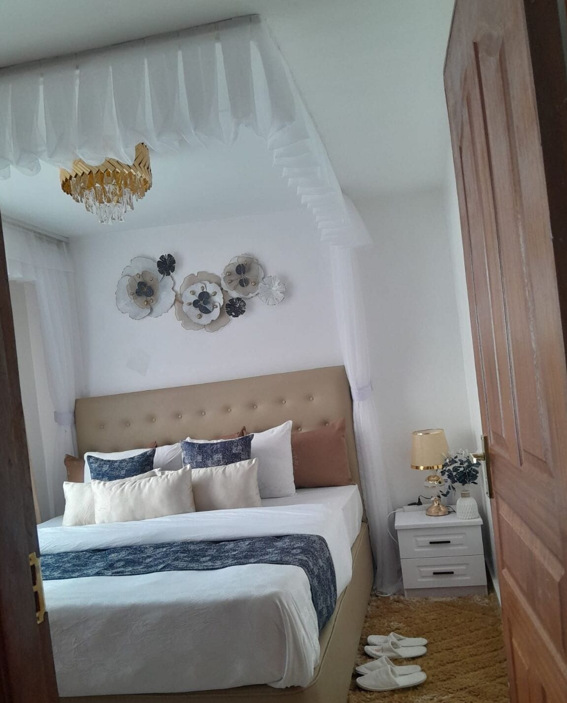 Deluxe Apartment | Individually decorated, individually furnished, free WiFi, bed sheets
