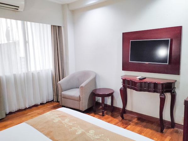 Superior Double or Twin Room | Desk, free WiFi, bed sheets