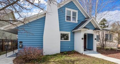 Discover Boise's Vibrant NorthEnd with your Dog from Cozy Historic Unit Only 2 Blocks to Hyde Park