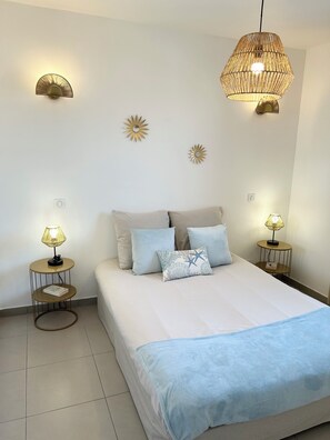 1 bedroom, iron/ironing board, bed sheets - PRETTY T2 NEAR THE BEACH WITH SEA VIEW  (Propriano)