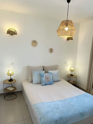 1 bedroom, iron/ironing board, bed sheets - PRETTY T2 NEAR THE BEACH WITH SEA VIEW  (Propriano)