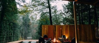 Land Yacht AirDream - 4 minutes to downtown Nevada City