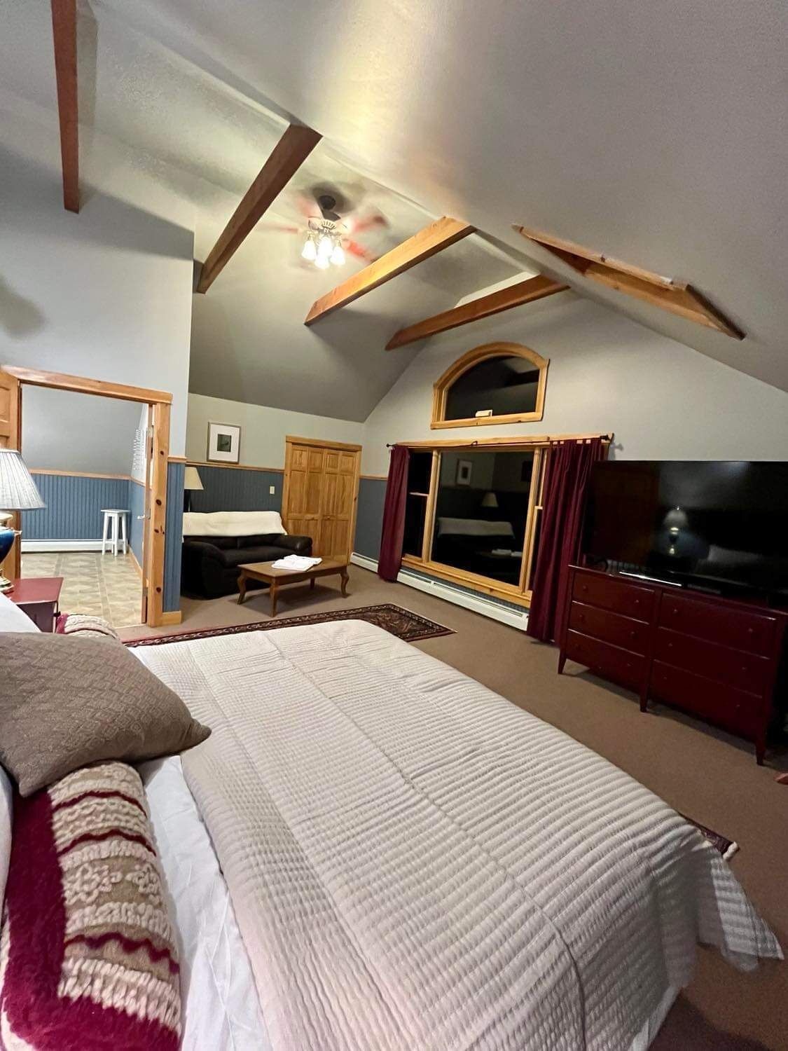 5 chambres, Wi-Fi, draps fournis