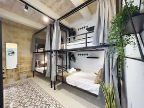 Comfort Shared Dormitory - 2nd Floor (2B)