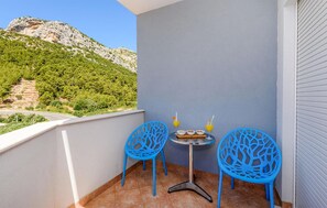 Outdoor dining - Cozy apartment in Klek with swimming pool (Klek)
