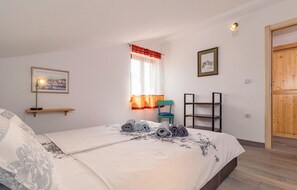 3 habitaciones, wifi gratis y ropa de cama 