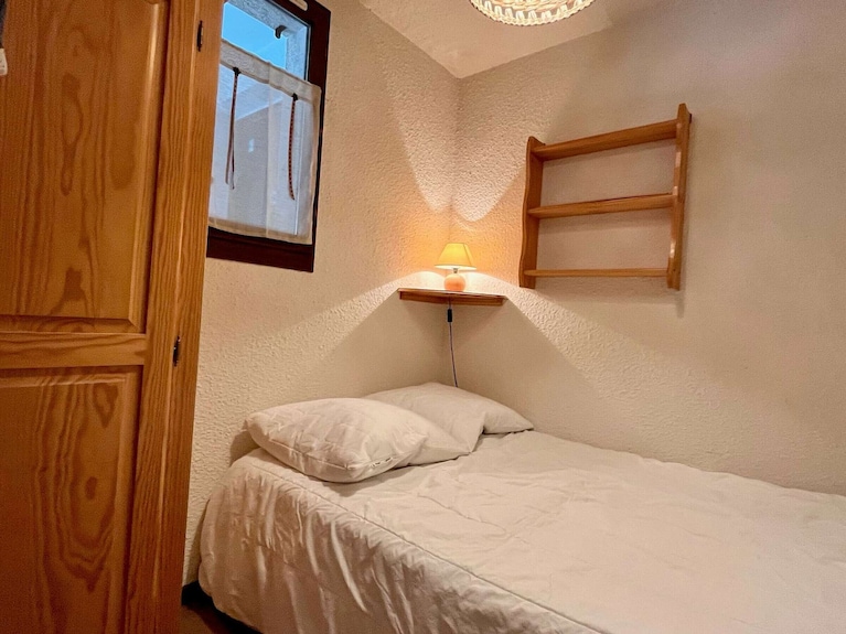 2-room Apartment For 5 Ppl At L'alpe D'huez, Near Shops And Cable Car, Pets Allowed - L'Alpe d'Huez