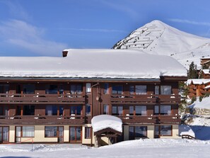 Exterior - Apartment at Base of Slopes • 5 pers • Slope View (Belle Plagne)