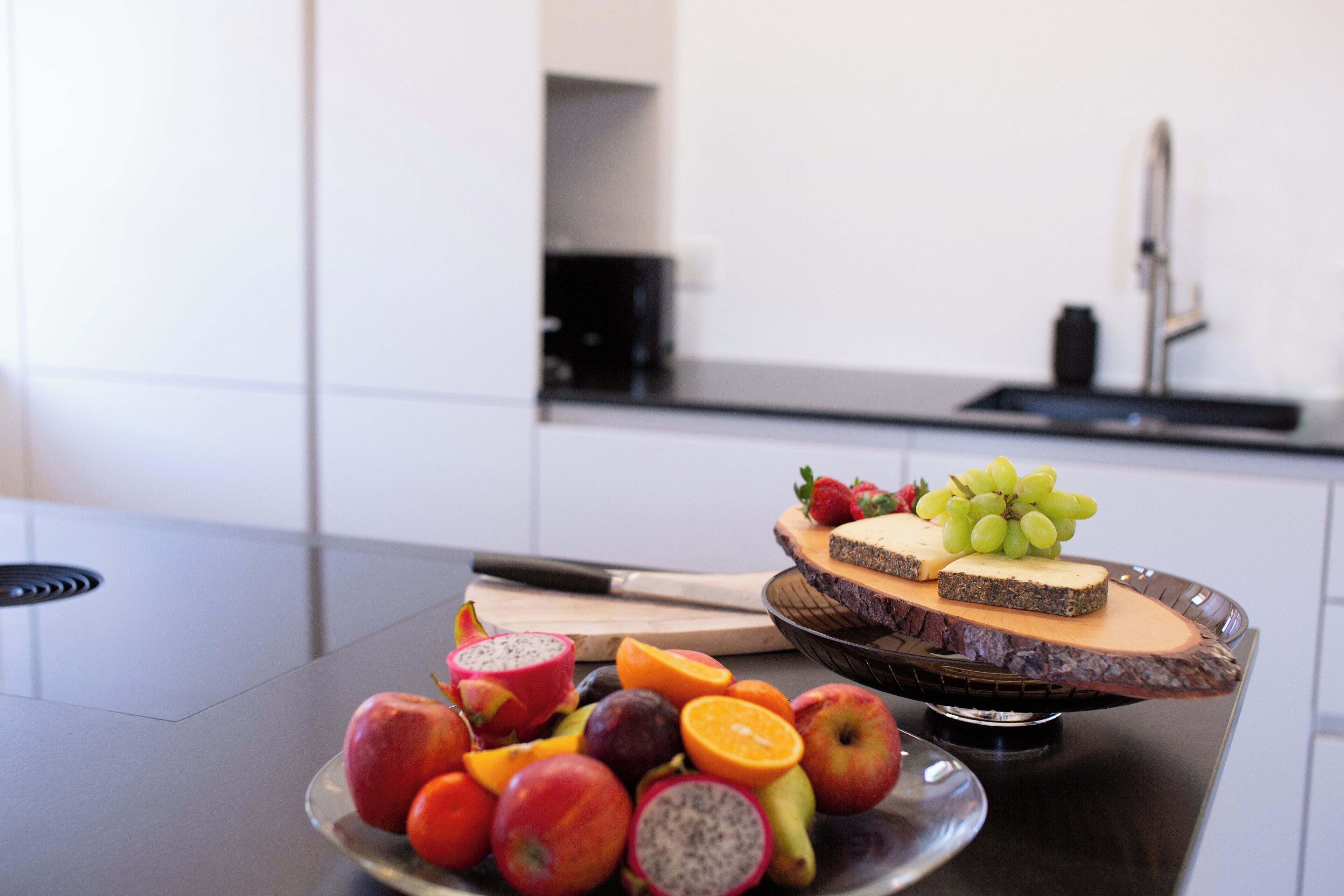 Réfrigérateur, four, plaque de cuisson, lave-vaisselle