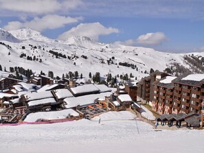 Aerial view - Charming renovated apartment, slopes access, pets allowed (Belle Plagne)
