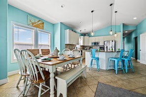 Dining - Oceanfront 4BR, Pool & Elevator | Surf City Beach (Surf City)