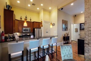 Interior - Victorian Central City Apt | Near St Charles Ave (New Orleans)