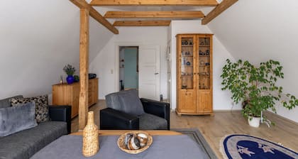 GemĂŒtlich 2-Zimmer-FeWo (privat) mit Gartenterrasse im Herzen von Rerik!