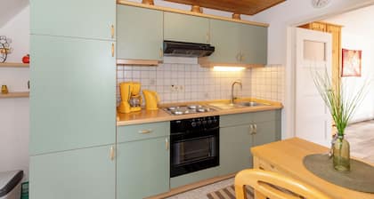 Gemütlich 2-zimmer-fewo mit Gartenterrasse im Herzen von Rerik!