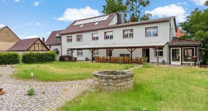 Gemütliches Landhaus für Gruppen bis 10 P - mit Kamin & Großem Garten