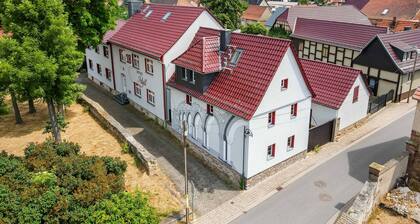 Gemütliches Landhaus für Gruppen bis 10 P - mit Kamin & Großem Garten