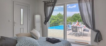 Amazing home in Pazin