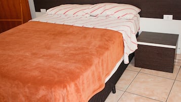 Habitación doble superior | Wifi gratis y ropa de cama