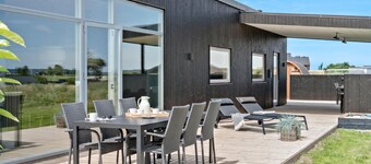 Cozy home in Børkop with sauna