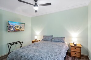3 bedrooms, free WiFi, bed sheets