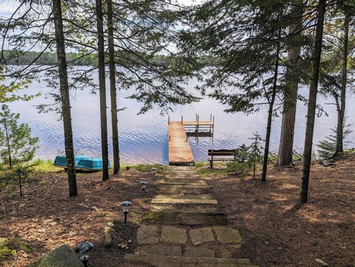 Fun Lake Home Near Trails, Ice Fishing, Private Setting, Dogs OK