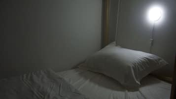 Dormitório compartilhado standard | Ferros/tábuas de passar roupa, Wi-Fi de cortesia, roupa de cama