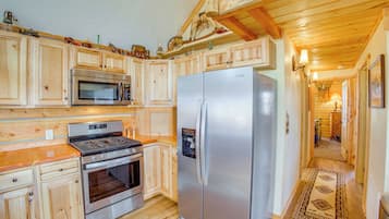 House (3 Bedrooms) | Bahagian dalam