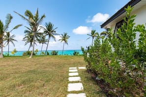 House, 4 Bedrooms | Property grounds